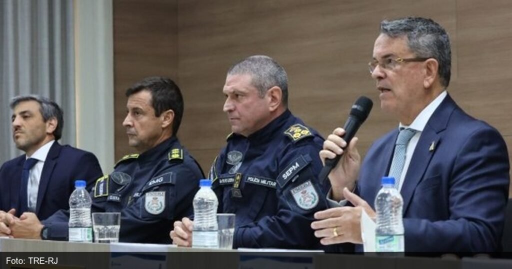 Reunião entre TRE-RJ e comando da PMERJ sobre segurança eleitoral